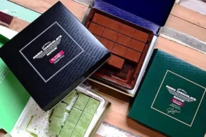 surga-cokelat-5-pilihan-oleh-oleh-khas-negeri-sakura