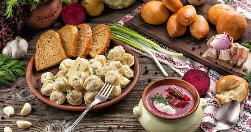 rusia-6-camilan-unik-yang-wajib-masuk-daftar-kulineranmu